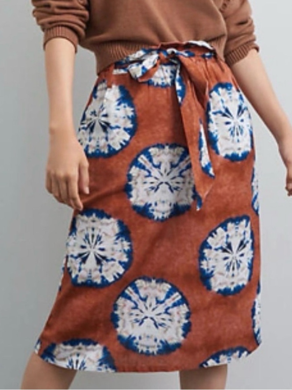 PORRIDGE BROWN WITH BLUE WHITE TIE DYE PATTERN ELASTIC WAIST SKIRT SMALL PETITE